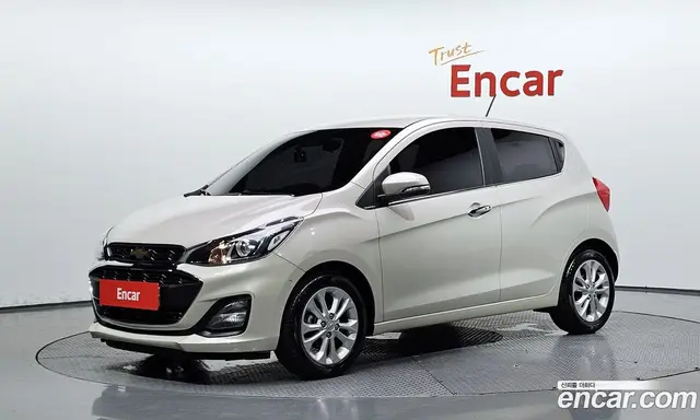 Chevrolet Spark 2018 1.0 автомат (гидро), миниатюра 1