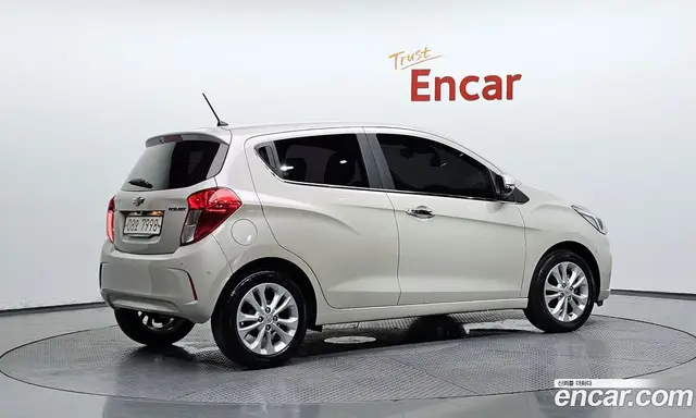 Chevrolet Spark 2018 1.0 автомат (гидро), миниатюра 2