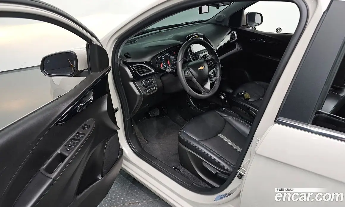 Chevrolet Spark 2018 1.0 автомат (гидро), фото 10