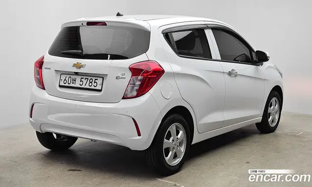 Chevrolet Spark 2018 1.0 автомат (гидро), миниатюра 2 Chevrolet Spark 2018 1.0 автомат (гидро), миниатюра 2
