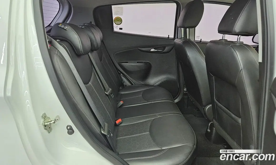 Chevrolet Spark 2018 1.0 автомат (гидро), фото 17 Chevrolet Spark 2018 1.0 автомат (гидро), фото 17
