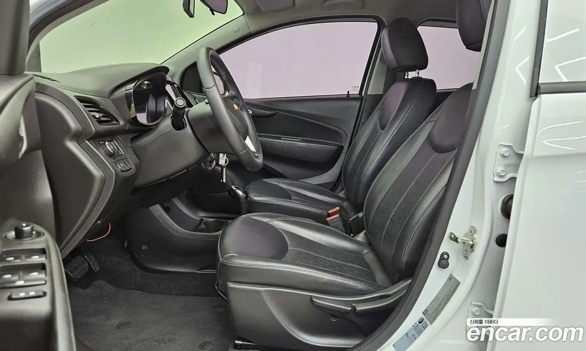 Chevrolet Spark 2018 1.0 автомат (гидро), фото 10 Chevrolet Spark 2018 1.0 автомат (гидро), фото 10