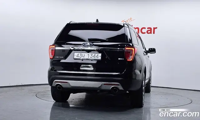 Ford Explorer 2017 2.3 автомат (гидро), миниатюра 4 Ford Explorer 2017 2.3 автомат (гидро), миниатюра 4