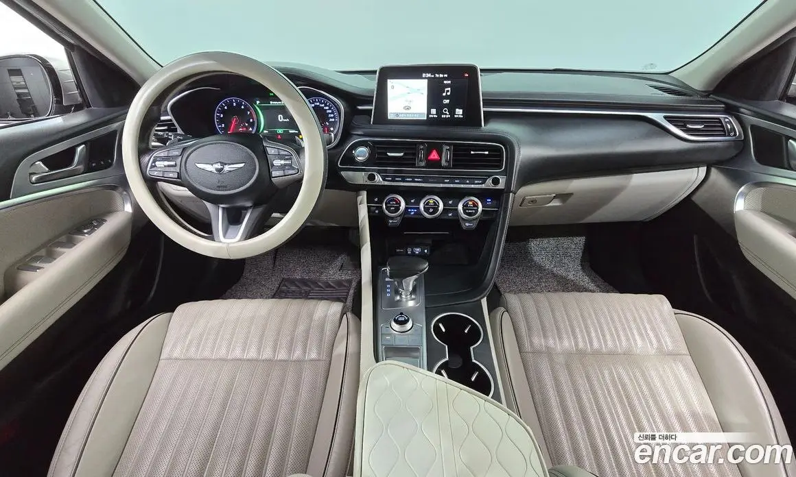 Genesis G70 2019 2.0 автомат (гидро), фото 10 Genesis G70 2019 2.0 автомат (гидро), фото 10