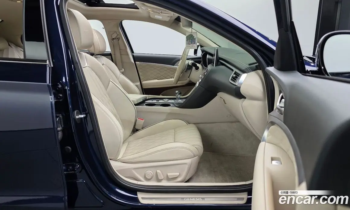 Genesis G70 2019 3.3 автомат (гидро), фото 16 Genesis G70 2019 3.3 автомат (гидро), фото 16