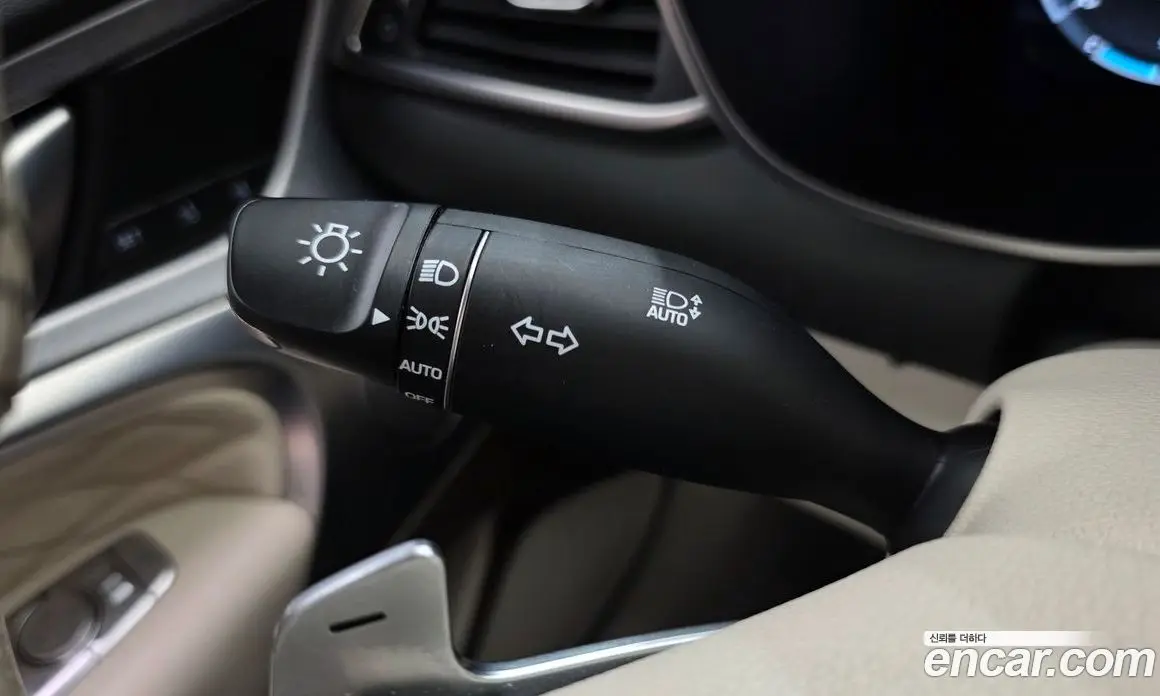 Genesis G70 2019 3.3 автомат (гидро), фото 28 Genesis G70 2019 3.3 автомат (гидро), фото 28