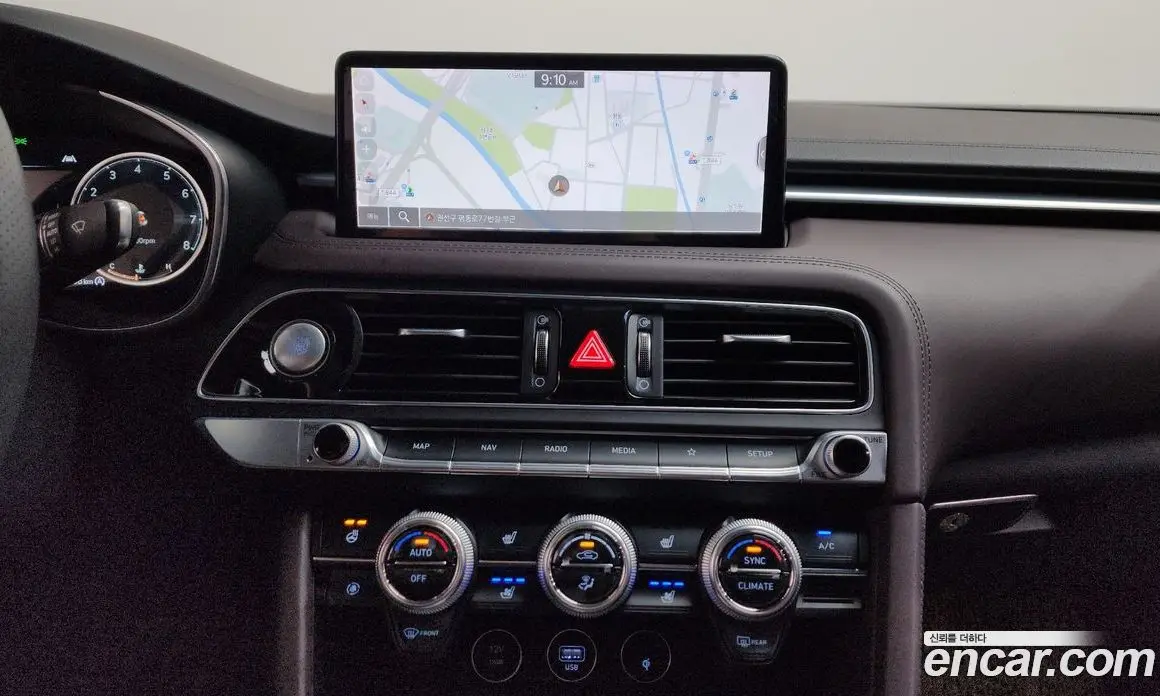 Genesis G70 2021 2.0 автомат (гидро), фото 18 Genesis G70 2021 2.0 автомат (гидро), фото 18