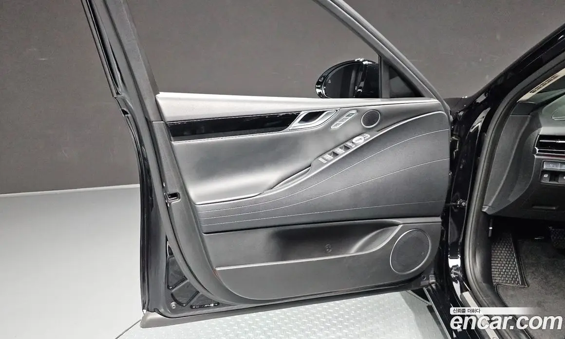 Genesis G80 2023 3.5 автомат (гидро), фото 14 Genesis G80 2023 3.5 автомат (гидро), фото 14