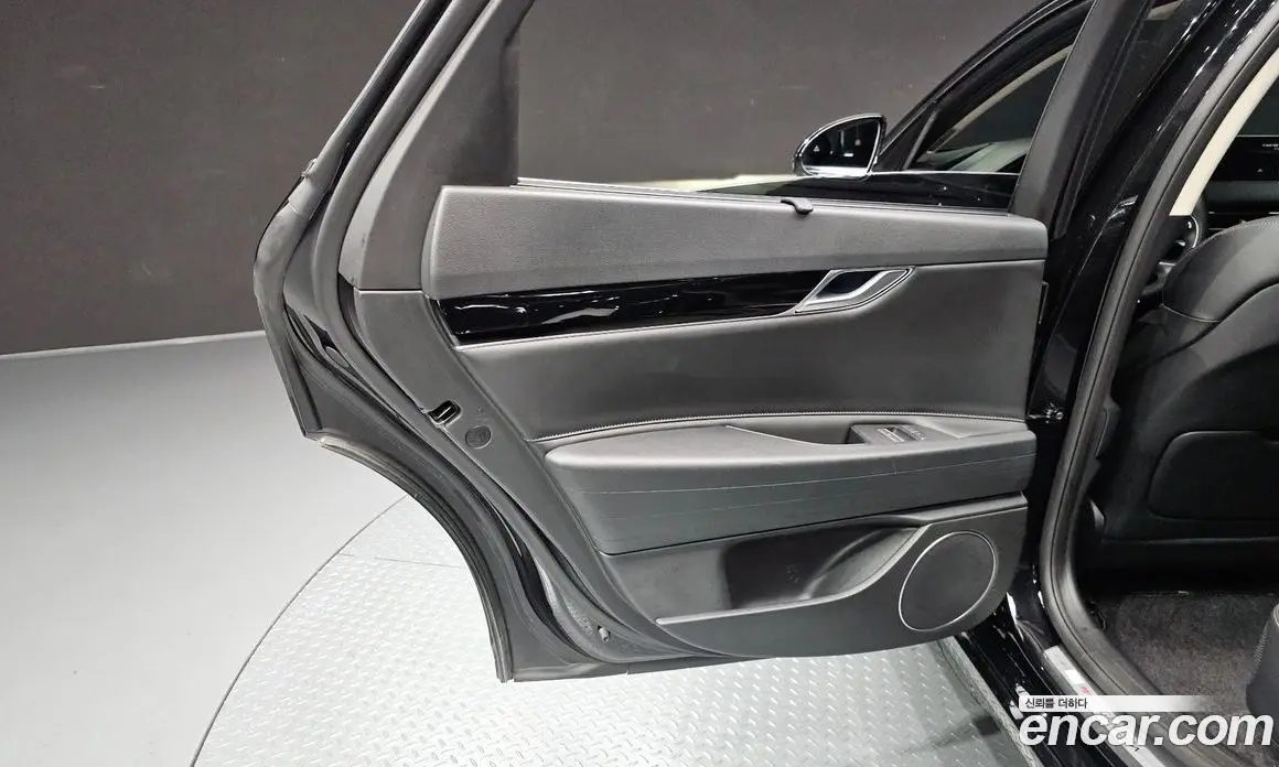 Genesis G80 2023 3.5 автомат (гидро), фото 15 Genesis G80 2023 3.5 автомат (гидро), фото 15