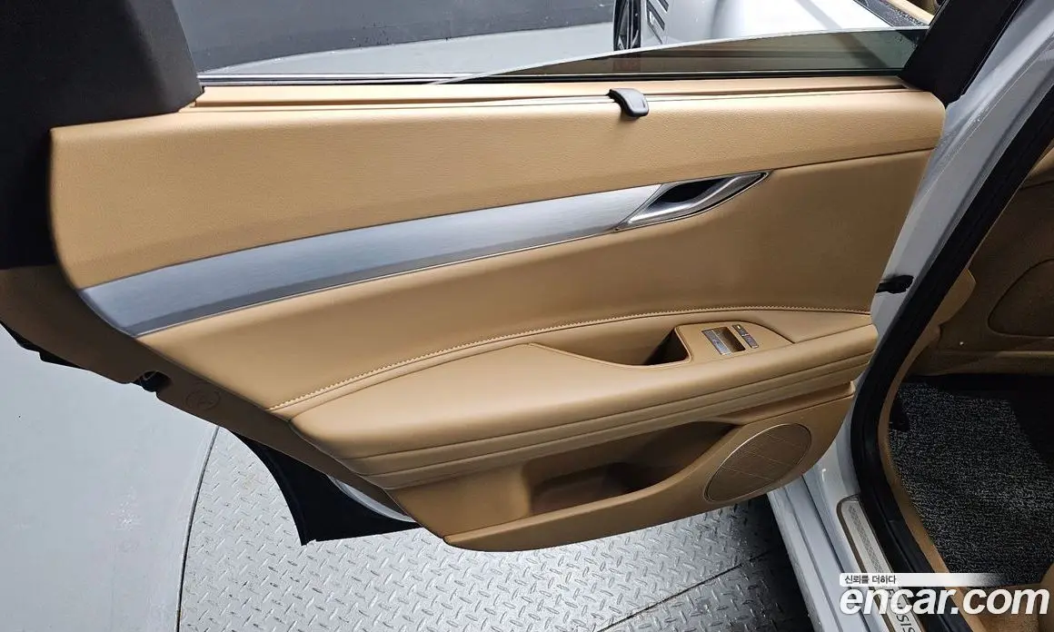 Genesis G80 2024 2.5 автомат (гидро), фото 15 Genesis G80 2024 2.5 автомат (гидро), фото 15