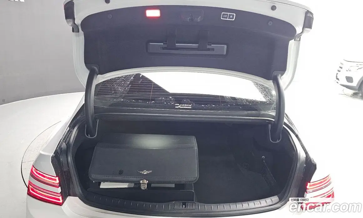 Genesis G80 2024 2.5 автомат (гидро), фото 26 Genesis G80 2024 2.5 автомат (гидро), фото 26