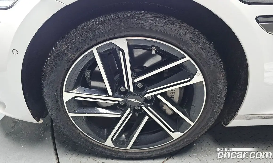 Genesis G80 2024 2.5 автомат (гидро), фото 5 Genesis G80 2024 2.5 автомат (гидро), фото 5