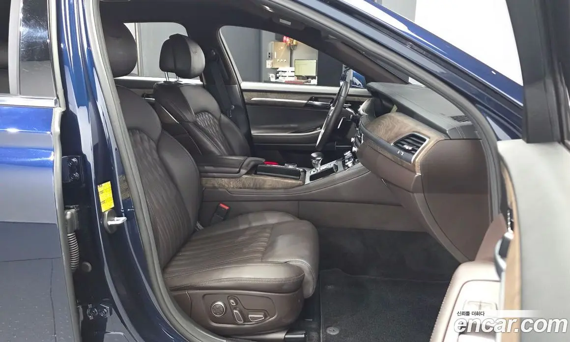 Genesis G90 2018 3.8 автомат (гидро), фото 11 Genesis G90 2018 3.8 автомат (гидро), фото 11