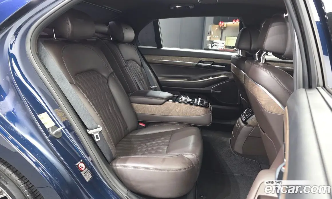 Genesis G90 2018 3.8 автомат (гидро), фото 12 Genesis G90 2018 3.8 автомат (гидро), фото 12
