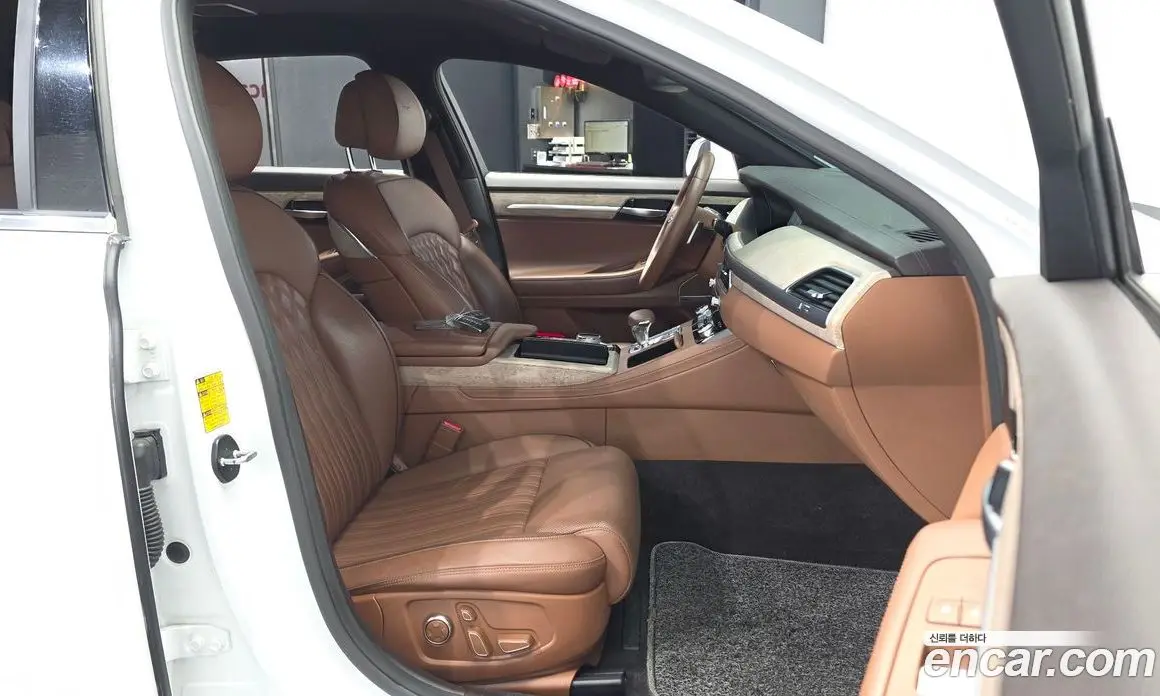 Genesis G90 2021 3.8 автомат (гидро), фото 11 Genesis G90 2021 3.8 автомат (гидро), фото 11