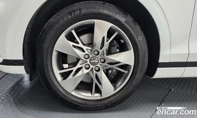 Genesis GV70 2021 2.5 автомат (гидро), миниатюра 4 Genesis GV70 2021 2.5 автомат (гидро), миниатюра 4