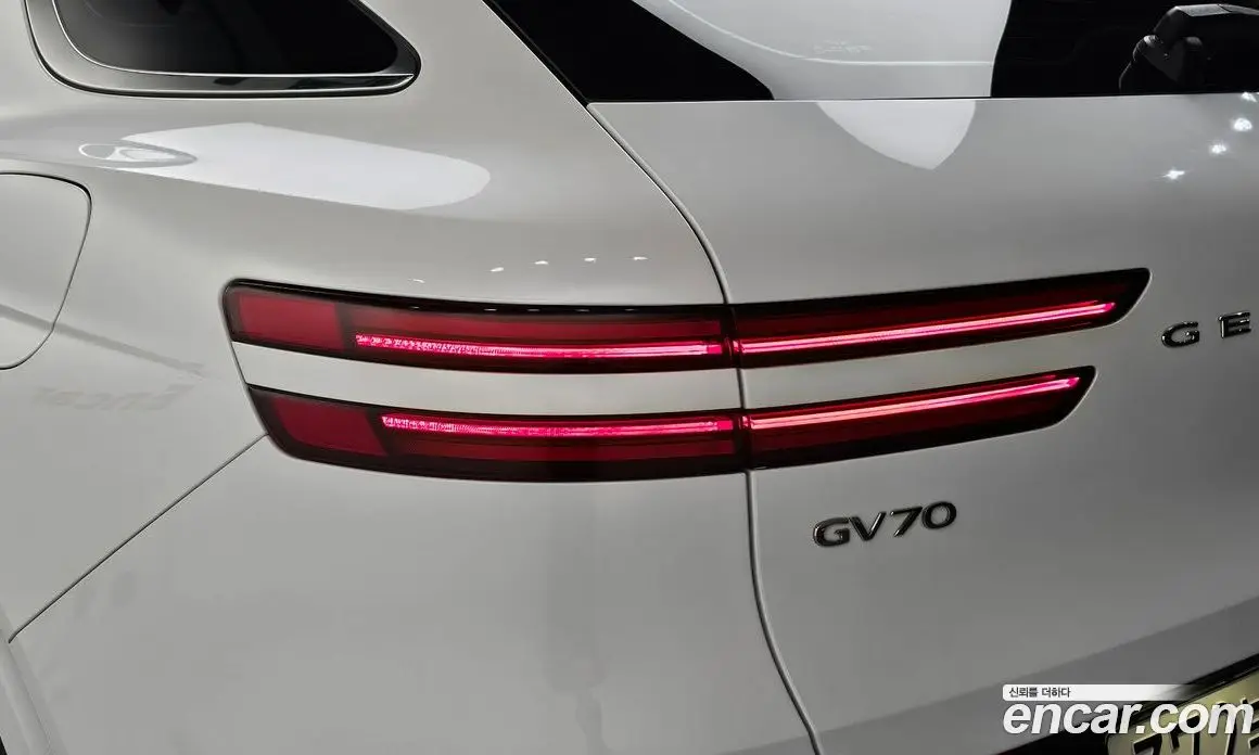 Genesis GV70 2021 2.2 автомат (гидро), фото 9