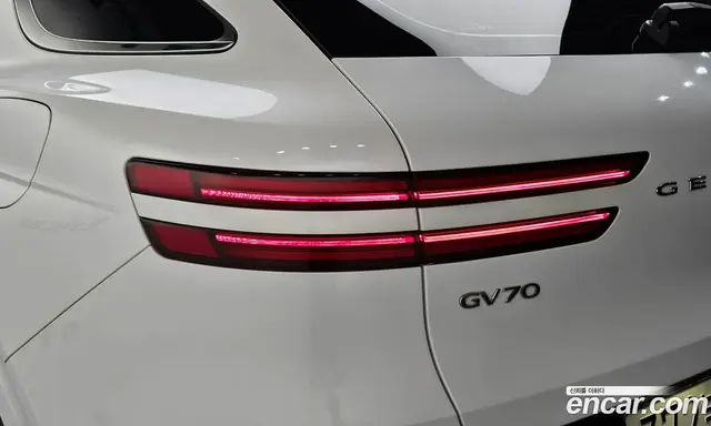 Genesis GV70 2021 2.2 автомат (гидро), миниатюра 9