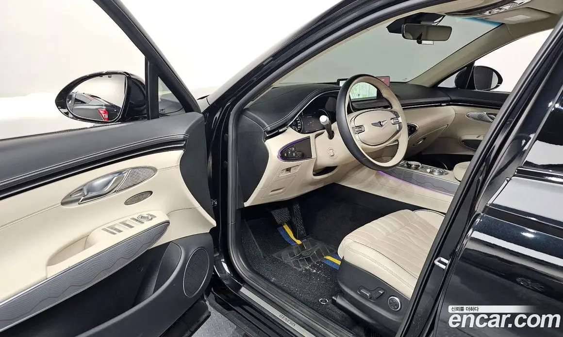 Genesis GV70 2021 2.5 автомат (гидро), фото 13 Genesis GV70 2021 2.5 автомат (гидро), фото 13