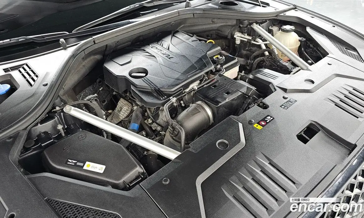 Genesis GV70 2021 2.5 автомат (гидро), фото 6 Genesis GV70 2021 2.5 автомат (гидро), фото 6