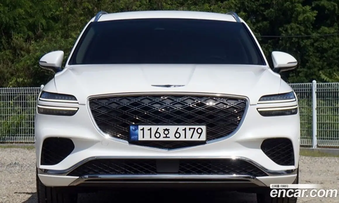 Genesis GV70 2025 2.5 автомат (гидро), фото 1 Genesis GV70 2025 2.5 автомат (гидро), фото 1