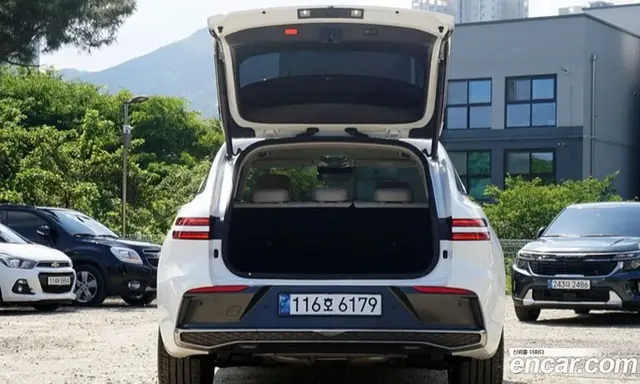 Genesis GV70 2025 2.5 автомат (гидро), миниатюра 5 Genesis GV70 2025 2.5 автомат (гидро), миниатюра 5