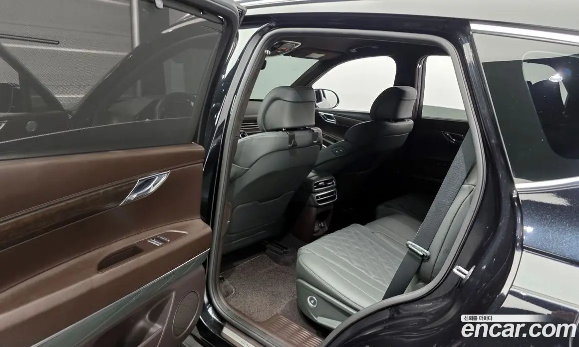 Genesis GV80 2022 2.5 автомат (гидро), фото 11 Genesis GV80 2022 2.5 автомат (гидро), фото 11