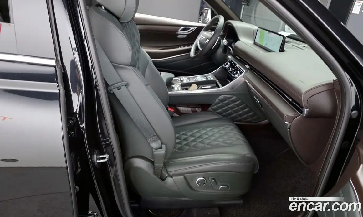 Genesis GV80 2022 2.5 автомат (гидро), фото 12 Genesis GV80 2022 2.5 автомат (гидро), фото 12
