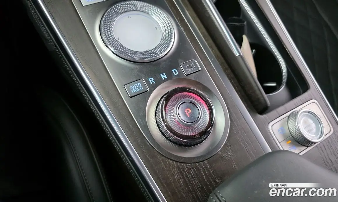 Genesis GV80 2022 2.5 автомат (гидро), фото 9 Genesis GV80 2022 2.5 автомат (гидро), фото 9