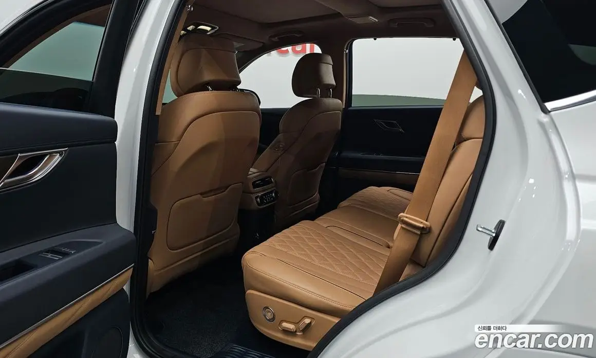 Genesis GV80 2022 2.5 автомат (гидро), фото 16 Genesis GV80 2022 2.5 автомат (гидро), фото 16