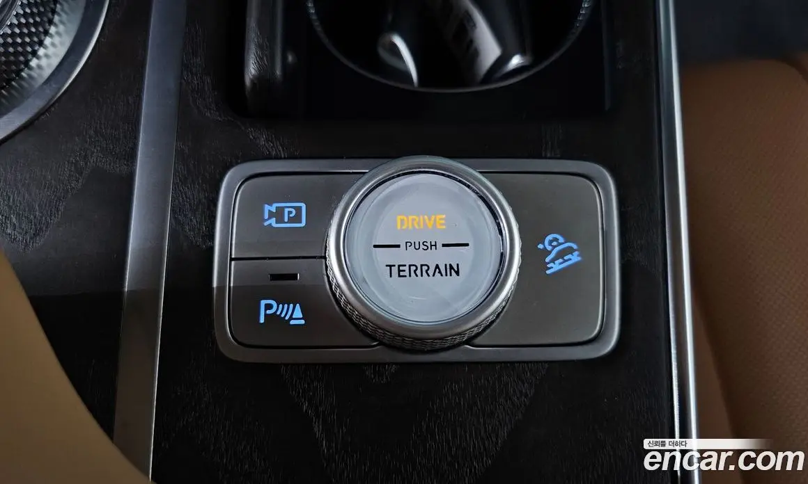 Genesis GV80 2022 2.5 автомат (гидро), фото 30 Genesis GV80 2022 2.5 автомат (гидро), фото 30