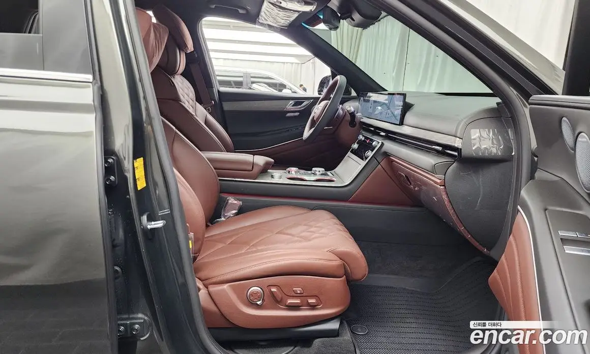 Genesis GV80 2024 2.5 автомат (гидро), фото 16 Genesis GV80 2024 2.5 автомат (гидро), фото 16