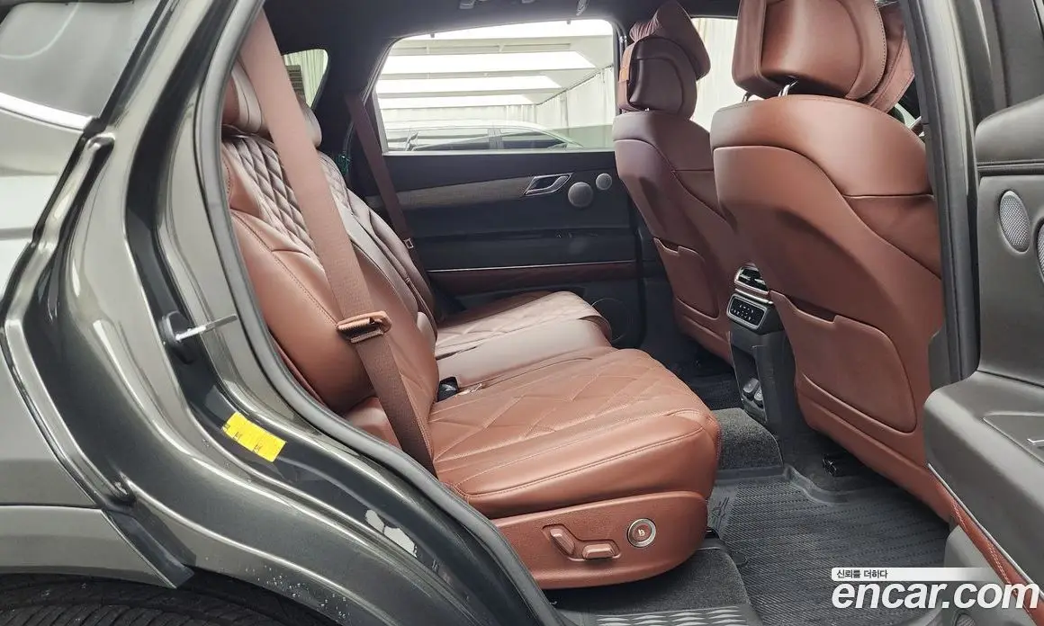 Genesis GV80 2024 2.5 автомат (гидро), фото 17 Genesis GV80 2024 2.5 автомат (гидро), фото 17