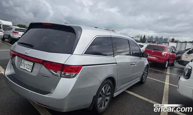 Honda Odyssey 2014 3.5 автомат (гидро), миниатюра 7