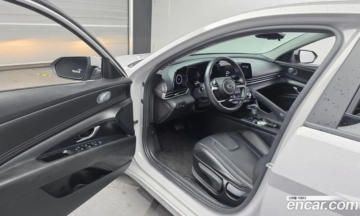 Hyundai Avante 2021 1.6 автомат (гидро), фото 10 Hyundai Avante 2021 1.6 автомат (гидро), фото 10