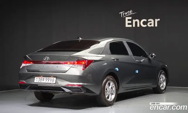 Hyundai Avante 2022 1.6 автомат (гидро), миниатюра 2