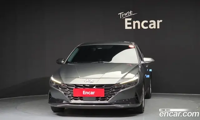 Hyundai Avante 2022 1.6 автомат (гидро), миниатюра 3