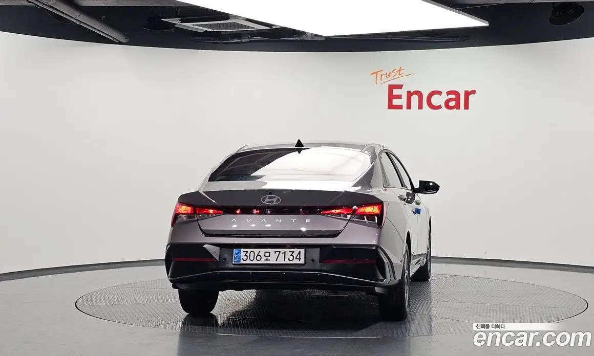 Hyundai Avante 2023 1.6 автомат (гидро), фото 4 Hyundai Avante 2023 1.6 автомат (гидро), фото 4