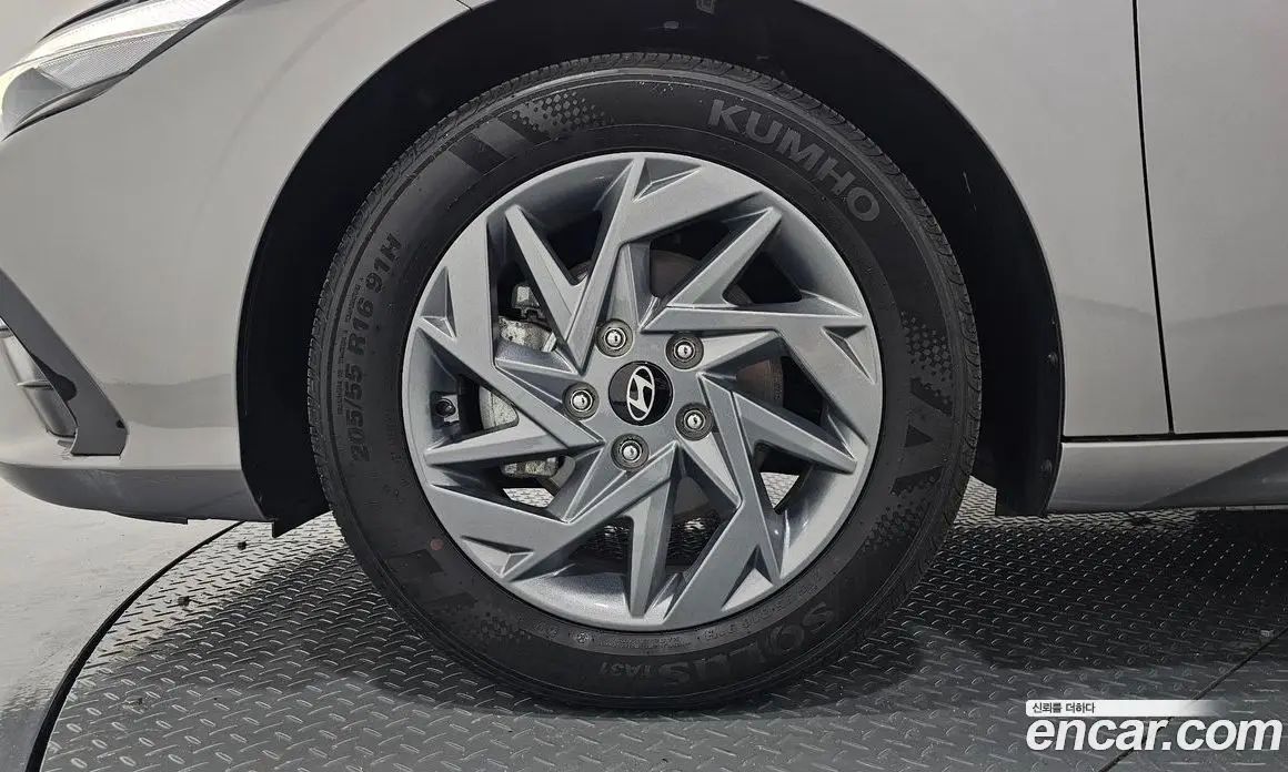 Hyundai Avante 2023 1.6 автомат (гидро), фото 5 Hyundai Avante 2023 1.6 автомат (гидро), фото 5