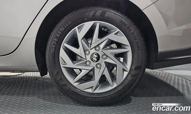 Hyundai Avante 2023 1.6 автомат (гидро), миниатюра 7 Hyundai Avante 2023 1.6 автомат (гидро), миниатюра 7
