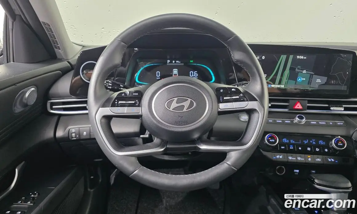 Hyundai Avante 2024 1.6 автомат (гидро), фото 13