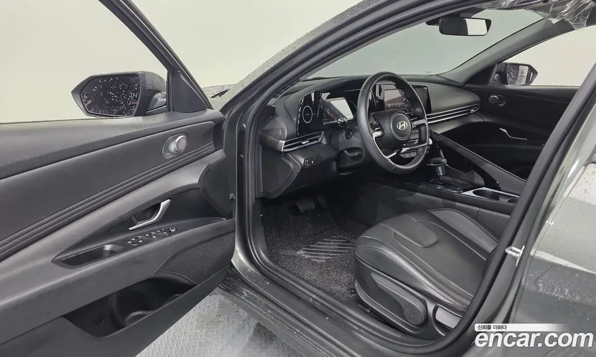 Hyundai Avante 2024 1.6 автомат (гидро), фото 10
