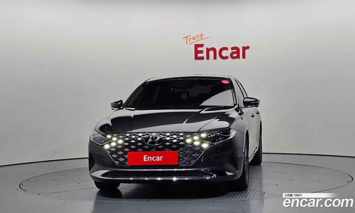 Hyundai Grandeur 2020 2.5 автомат (гидро), фото 3 Hyundai Grandeur 2020 2.5 автомат (гидро), фото 3