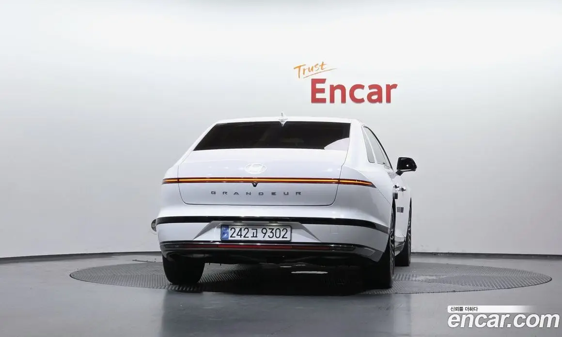Hyundai Grandeur 2023 2.5 автомат (гидро), фото 4 Hyundai Grandeur 2023 2.5 автомат (гидро), фото 4