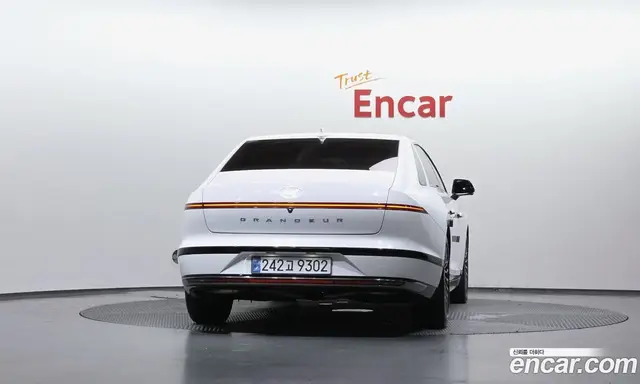 Hyundai Grandeur 2023 2.5 автомат (гидро), миниатюра 4 Hyundai Grandeur 2023 2.5 автомат (гидро), миниатюра 4