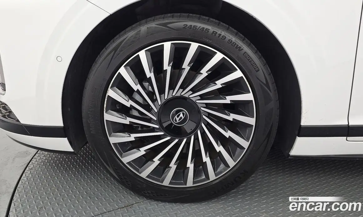 Hyundai Grandeur 2023 2.5 автомат (гидро), фото 5 Hyundai Grandeur 2023 2.5 автомат (гидро), фото 5