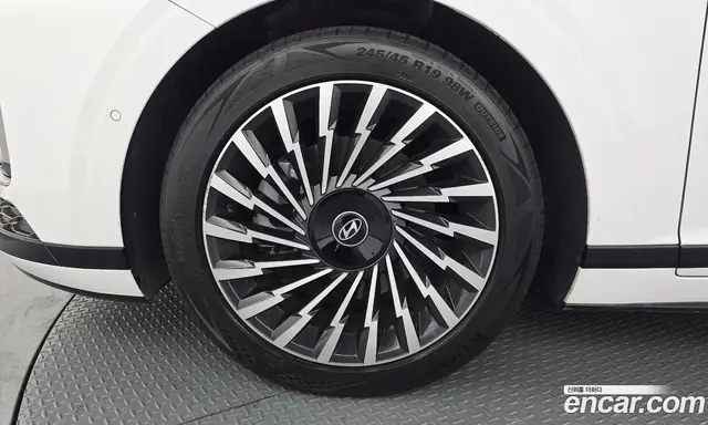 Hyundai Grandeur 2023 2.5 автомат (гидро), миниатюра 5 Hyundai Grandeur 2023 2.5 автомат (гидро), миниатюра 5