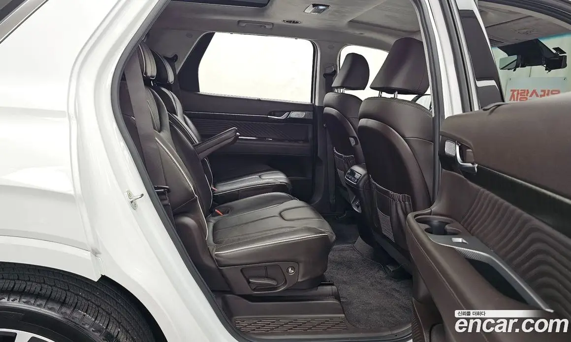 Hyundai Palisade 2023 2.2 автомат (гидро), фото 17