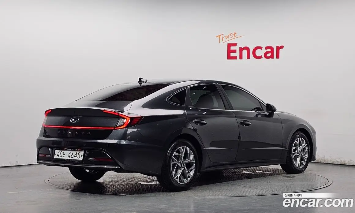 Hyundai Sonata 2019 2.0 автомат (гидро), фото 2 Hyundai Sonata 2019 2.0 автомат (гидро), фото 2