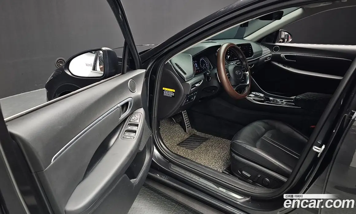 Hyundai Sonata 2019 2.0 автомат (гидро), фото 13 Hyundai Sonata 2019 2.0 автомат (гидро), фото 13